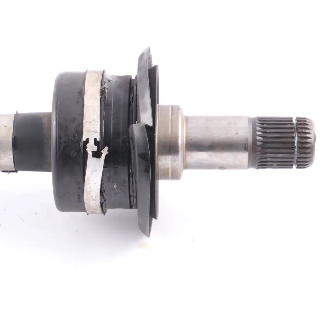 Arbre De Transmission BMW G31 G30 Diesel B57 Arbre De Sortie Droit pour à propos du numéro de pièce 8664628 Arbre De Transmission BMW G31 G30 Diesel B57 Arbre De Sortie Droit - SKU 8664628 - Numéro de pièce 8664628
