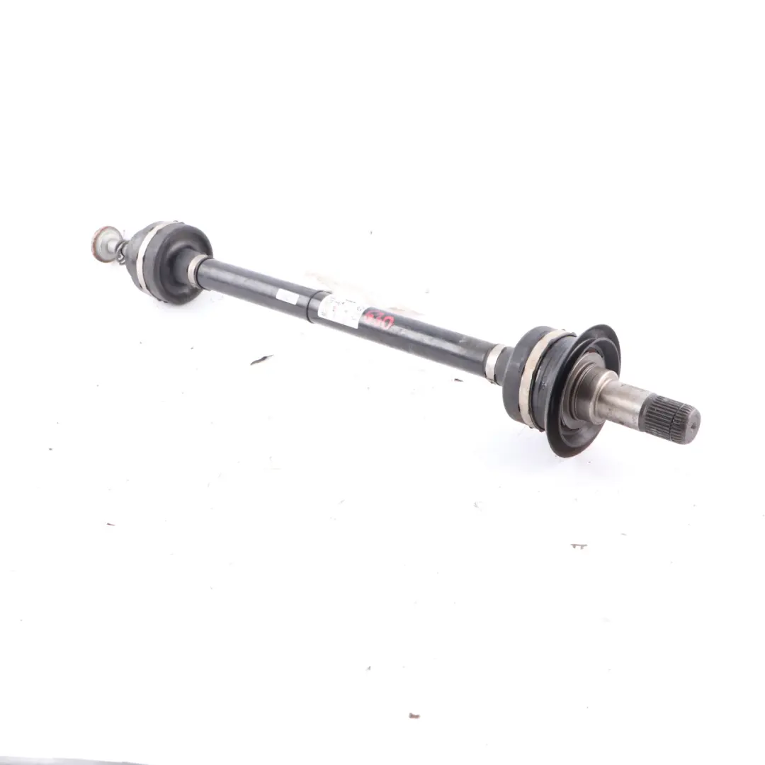 B57 Półoś Napędowa Tylna Lewa do BMW G30 G31 530d Diesel o numerze 8664629 BMW G30 G31 530d Diesel B57 Półoś Napędowa Tylna Lewa - SKU 8664629 - Numer Części 8664629