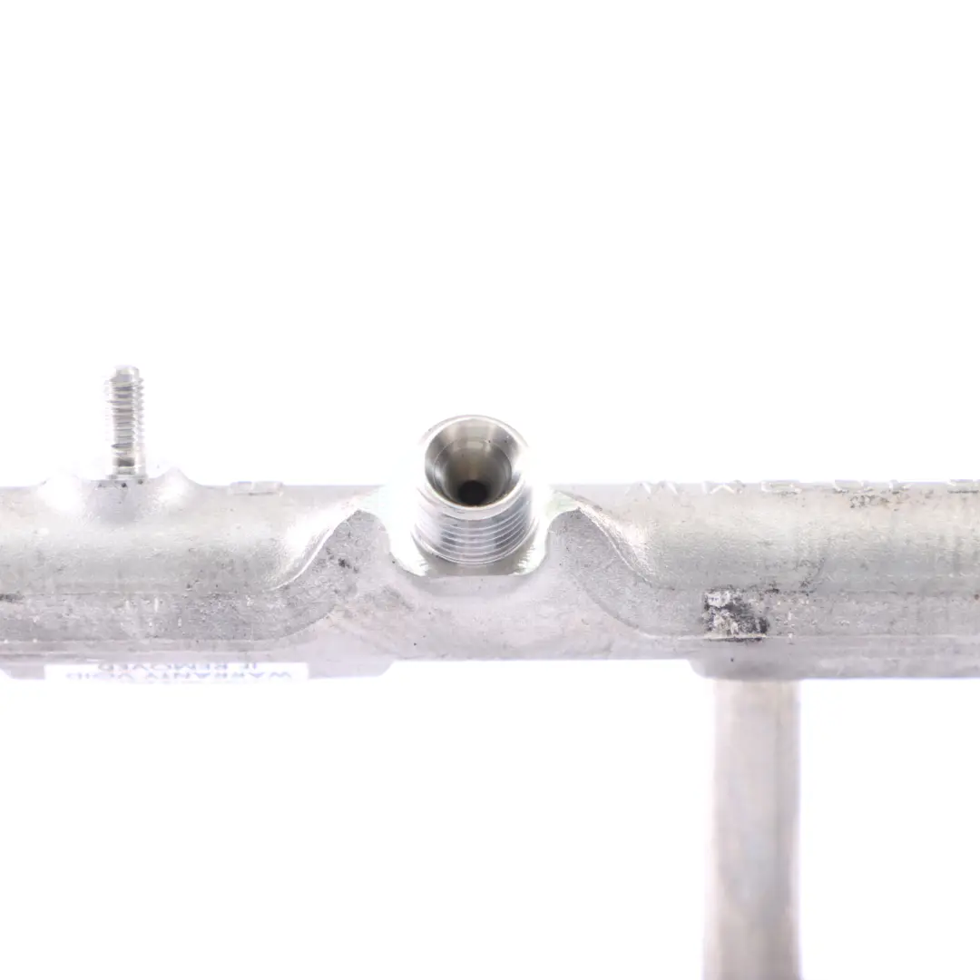 Rail Mini F56 BMW F40 Petrol B38 Fuel High Pressure Rail to Injection with Part number 8665631 Injection Rail Mini F56 BMW F40 Petrol B38 Fuel High Pressure Rail - SKU 8665631 - Part number 8665631