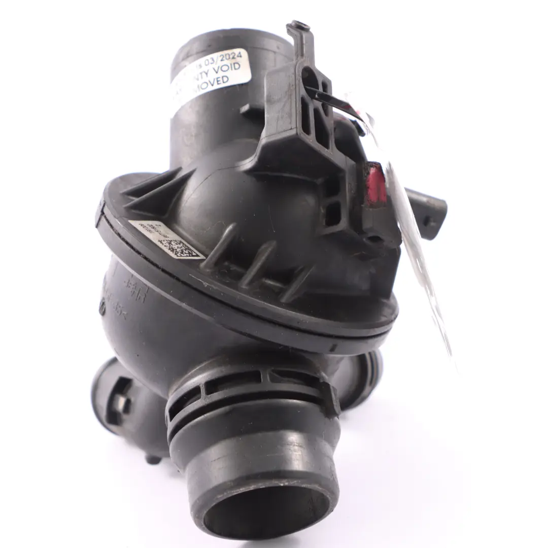 F07GT F06 Benzyna N55 Termostat płynu chłodzącego do BMW F10 F12 o numerze 8671516 BMW F10 F12 F07GT F06 Benzyna N55 Termostat płynu chłodzącego - SKU 8671516 - Numer Części 8671516