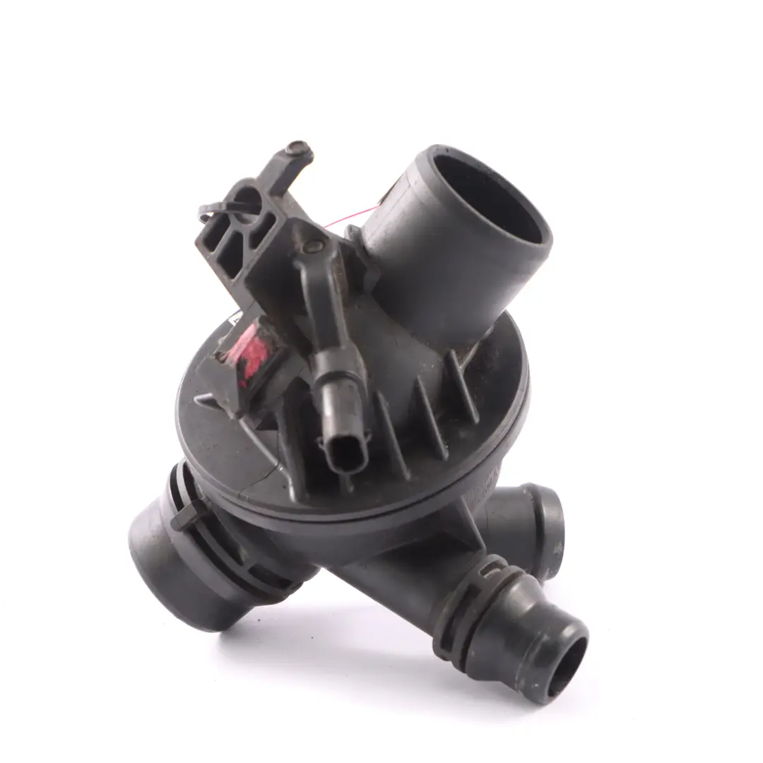 F07GT F06 Benzyna N55 Termostat płynu chłodzącego do BMW F10 F12 o numerze 8671516 BMW F10 F12 F07GT F06 Benzyna N55 Termostat płynu chłodzącego - SKU 8671516 - Numer Części 8671516