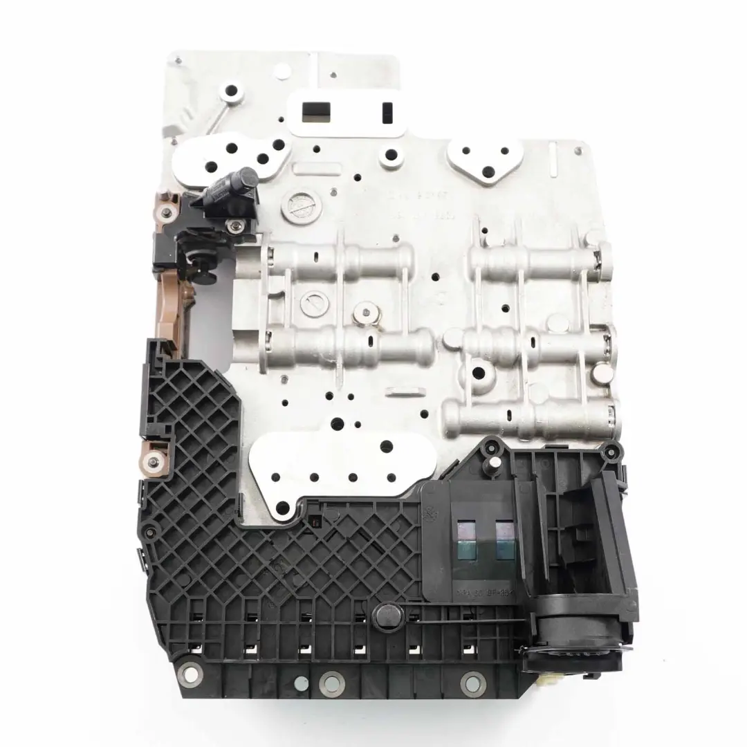 Meccatronica BMW E60 E85 E87 E90 Cambio Automatico GA6HP19Z 0260550010 per con numero di parte 8671627 Meccatronica BMW E60 E85 E87 E90 Cambio Automatico GA6HP19Z 0260550010 - SKU 8671627 - Numero di parte 8671627