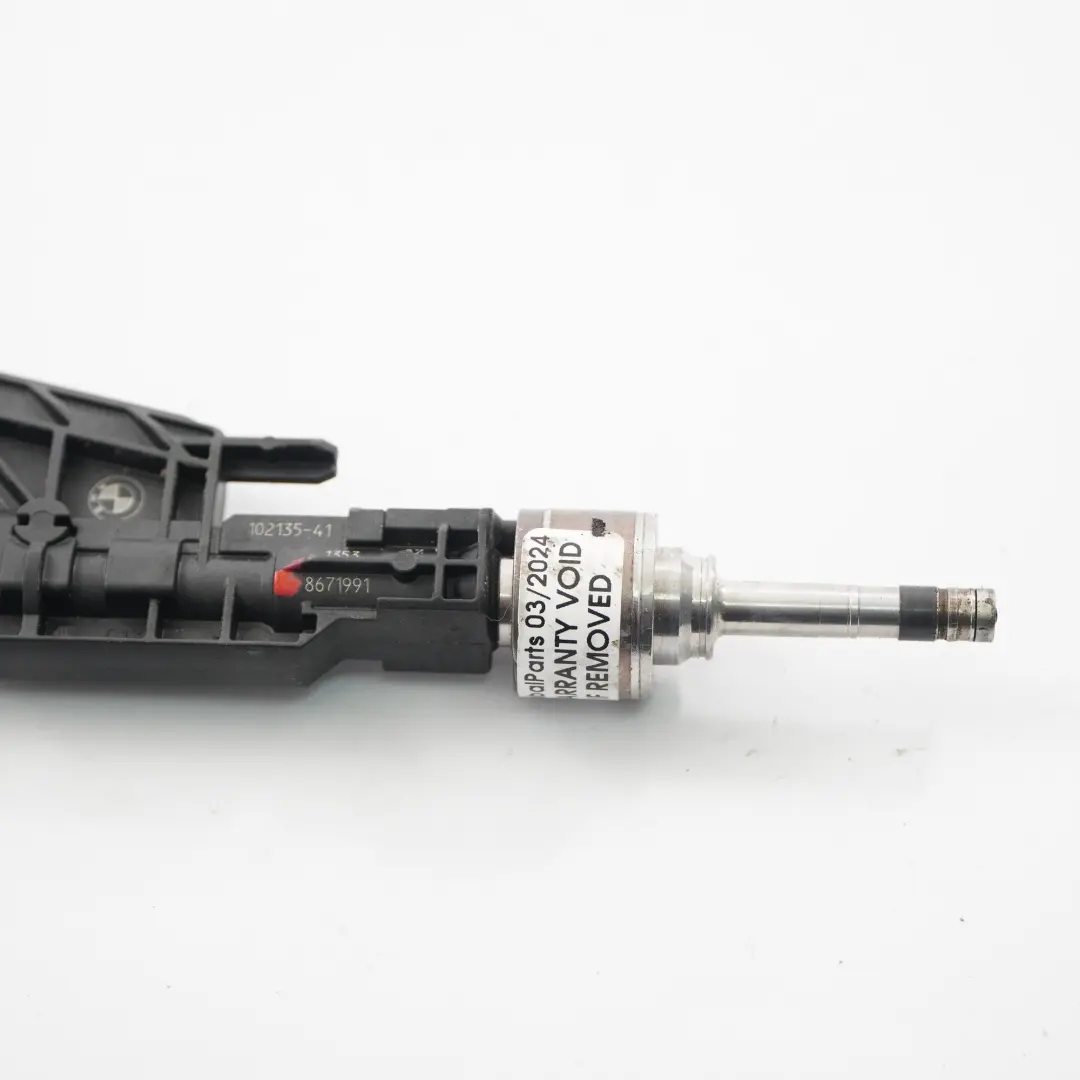 B48E Injecteur rampe d'injection haute pression pour Mini F60 BMW F40 Petrol à propos du numéro de pièce 8671991 Mini F60 BMW F40 Petrol B48E Injecteur rampe d'injection haute pression - SKU 8671991 - Numéro de pièce 8671991