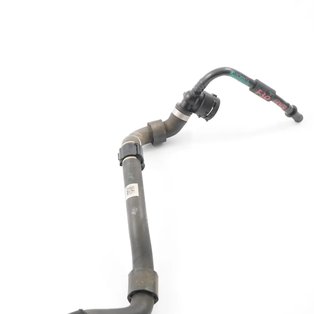 B48X Tubo di ritorno del refrigerante Tubo per BMW F30 LCI 330e con numero di parte 8673124 BMW F30 LCI 330e B48X Tubo di ritorno del refrigerante Tubo - SKU 8673124 - Numero di parte 8673124