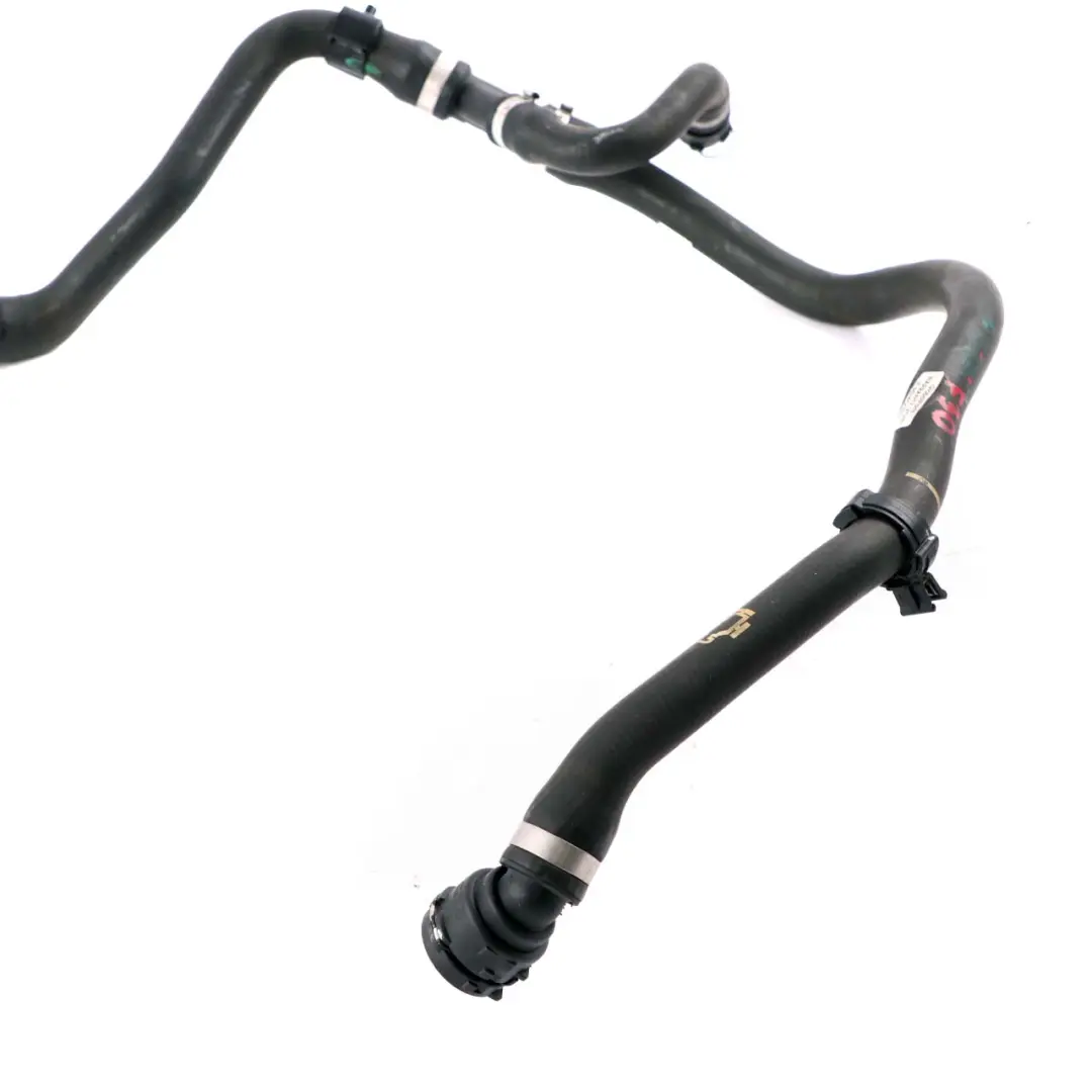 Essence B48 Tuyau refroidissement du radiateur à eau BMW F20 LCI F30 F32 - SKU 8677245-2 - Numéro de pièce 8677245
