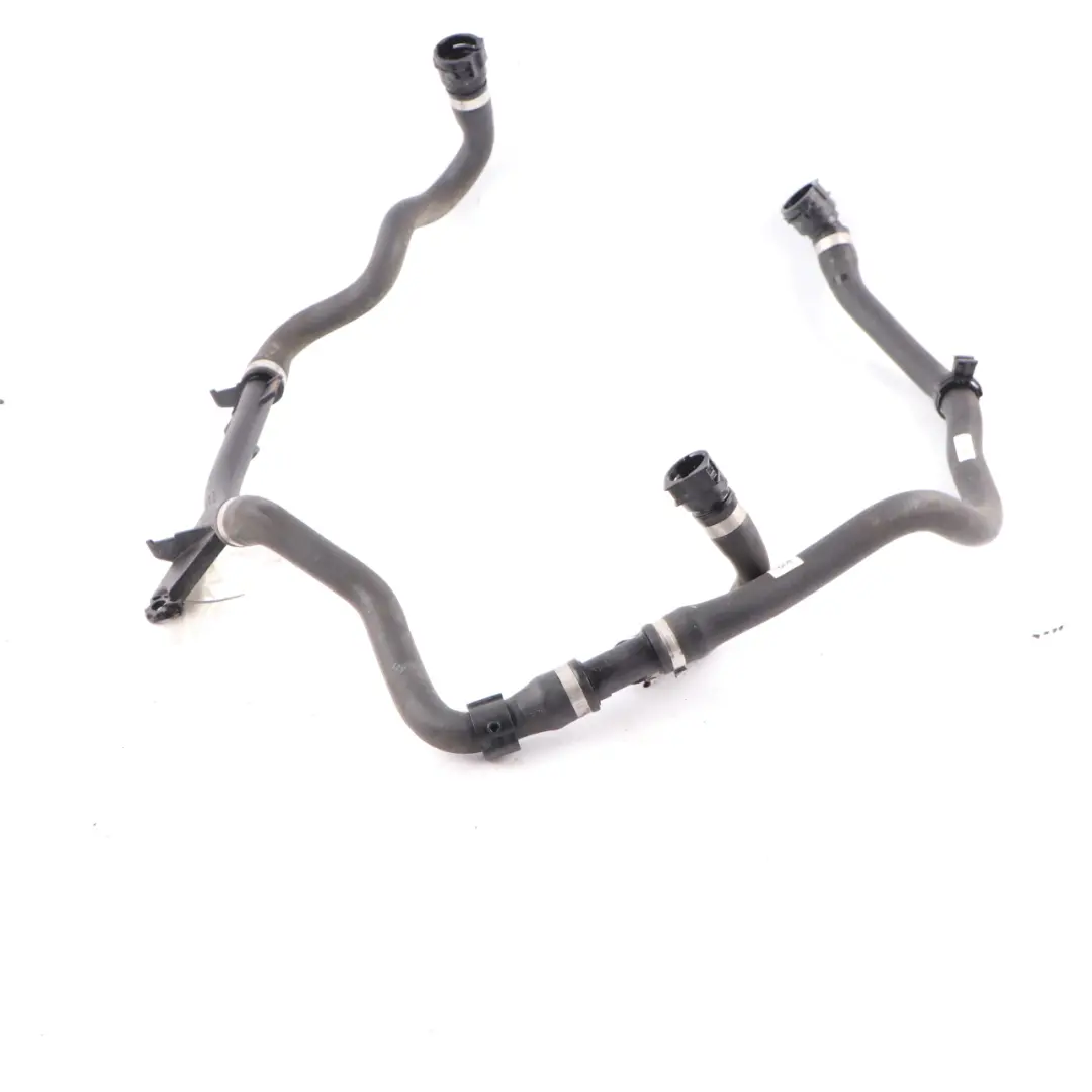 Essence B48 Tuyau refroidissement du radiateur à eau BMW F20 LCI F30 F32 - SKU 8677245-2 - Numéro de pièce 8677245
