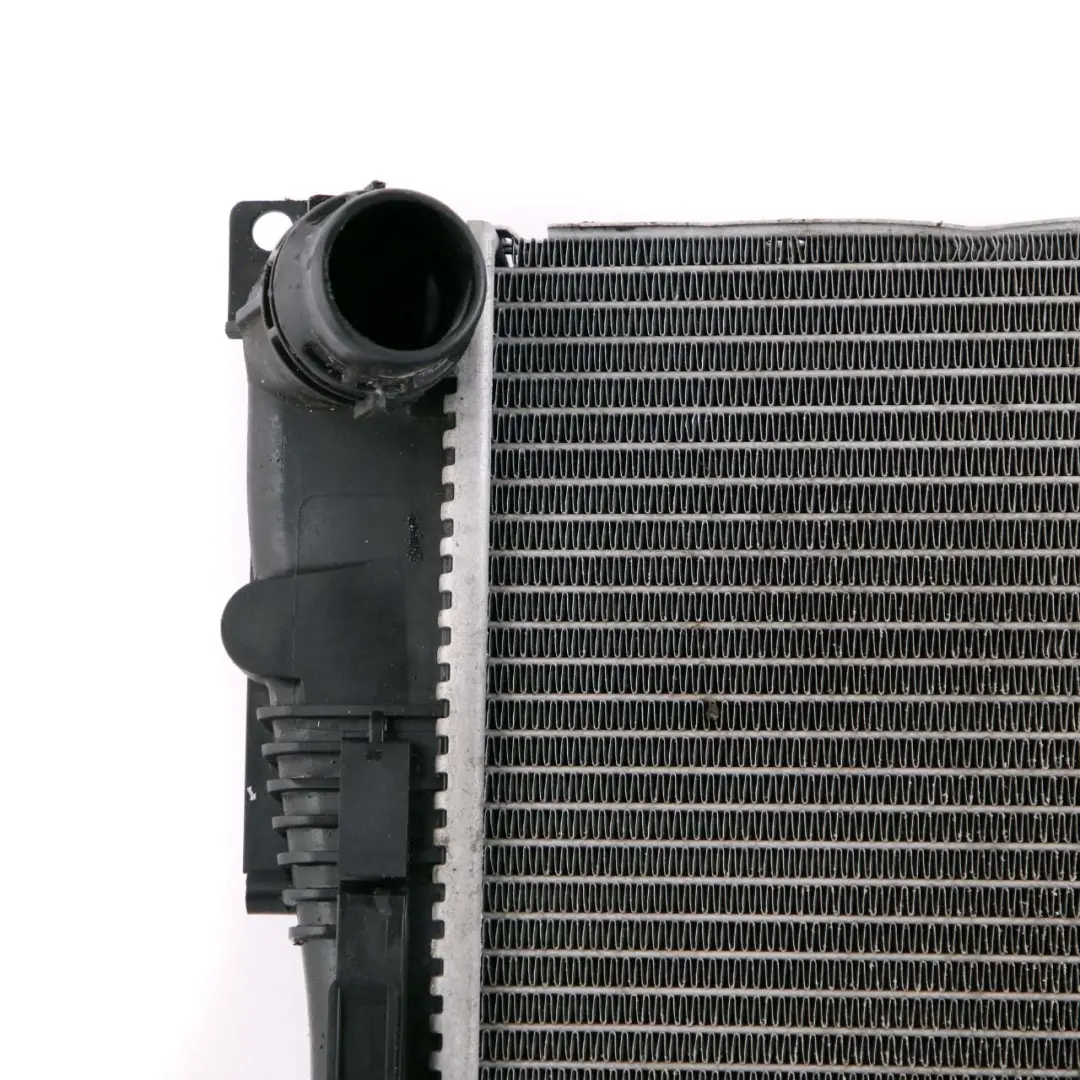 N47N N20 Water Cooler Radiator 7600520 to BMW F20 F21 F30 F31 with Part number 8678027 BMW F20 F21 F30 F31 N47N N20 Water Cooler Radiator 7600520 - SKU 8678027 - Part number 8678027