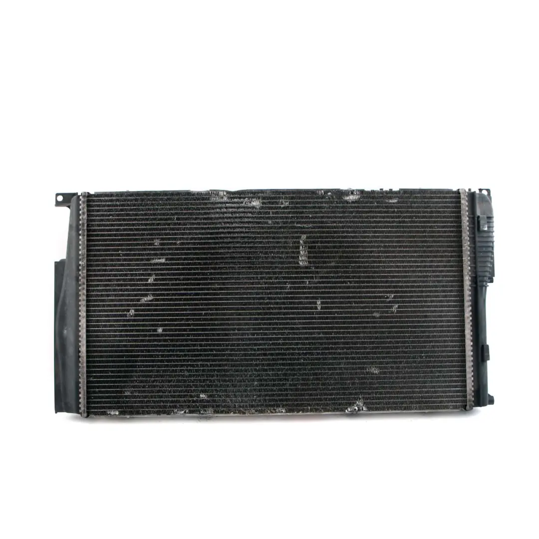 N47N Chłodnica Wody Radiator do BMW F20 F30 o numerze 8678027 BMW F20 F30 N47N Chłodnica Wody Radiator - SKU 8678027 - Numer Części 8678027