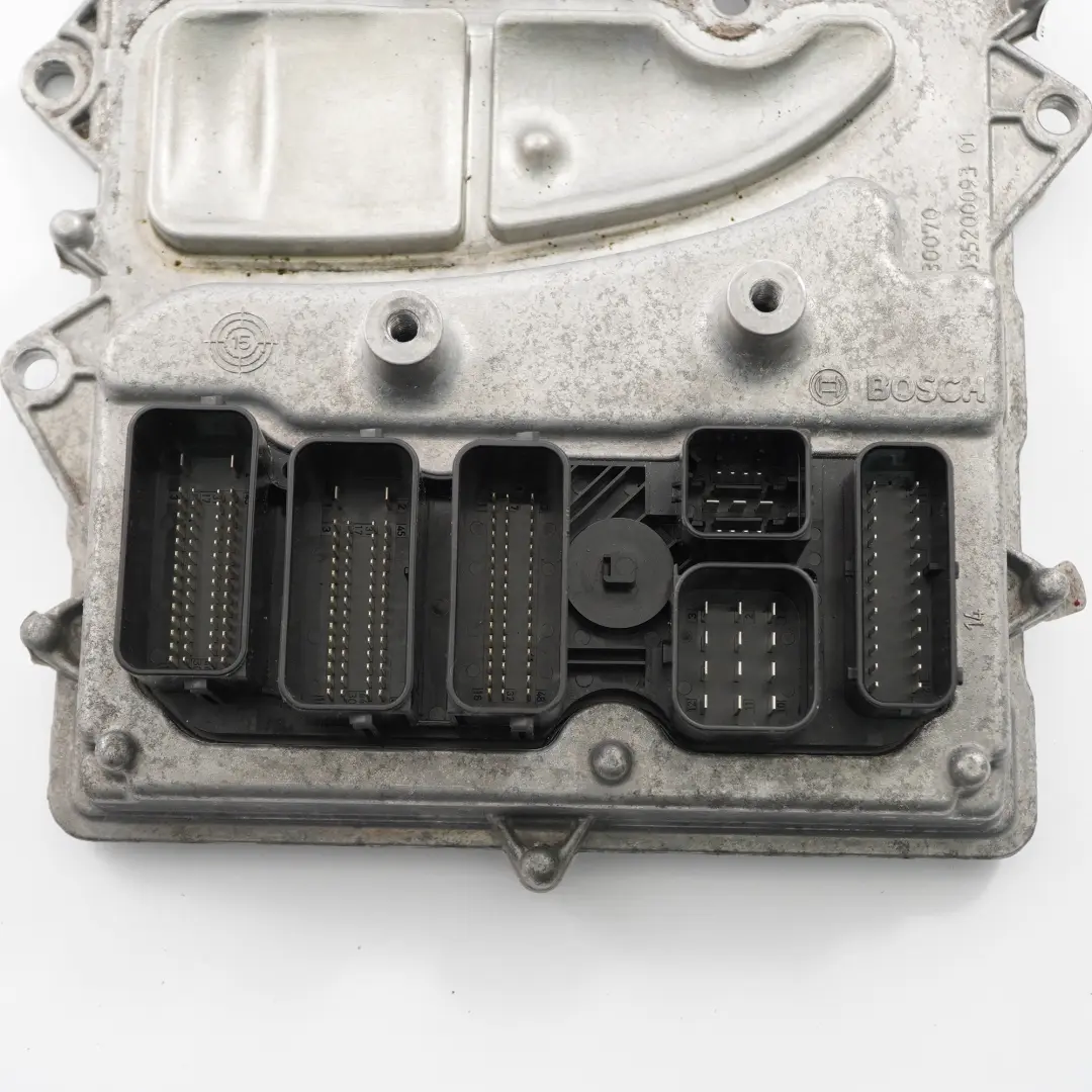 431HP Engine Unit Module ECU DME Dual Clutch to BMW F80 M3 F82 F83 M4 with Part number 8679840 BMW F80 M3 F82 F83 M4 431HP Engine Unit Module ECU DME Dual Clutch - SKU 8679840 - Part number 8679840