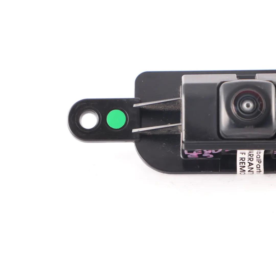 ZX10 Tailgate Rearview Camera to Lexus ES with Part number 867B0-33110 Lexus ES ZX10 Tailgate Rearview Camera - SKU 867B0-33110 - Part number 867B0-33110