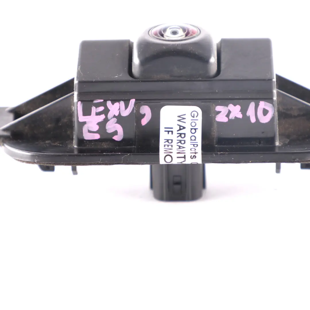 ZX10 Tailgate Rearview Camera to Lexus ES with Part number 867B0-33110 Lexus ES ZX10 Tailgate Rearview Camera - SKU 867B0-33110 - Part number 867B0-33110