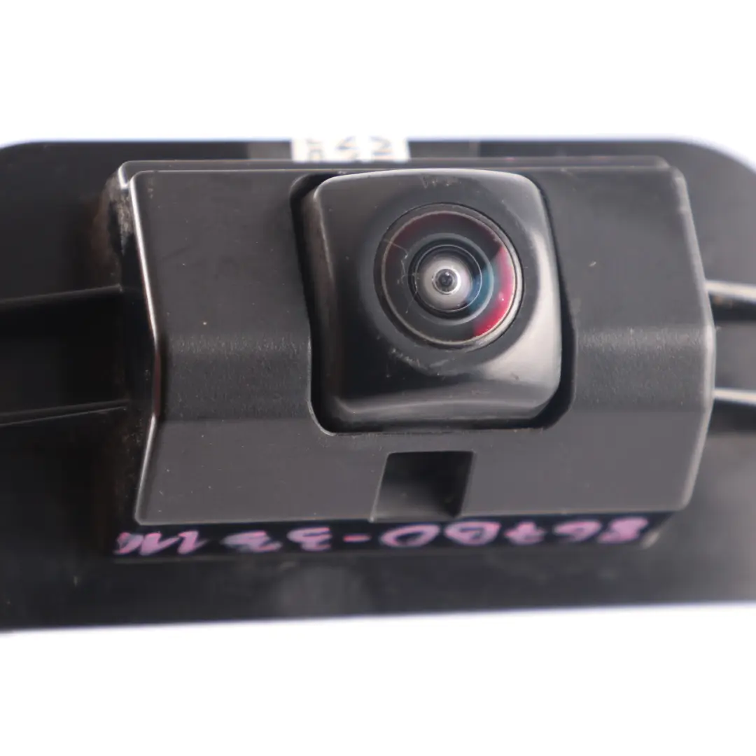 ZX10 Tailgate Rearview Camera to Lexus ES with Part number 867B0-33110 Lexus ES ZX10 Tailgate Rearview Camera - SKU 867B0-33110 - Part number 867B0-33110