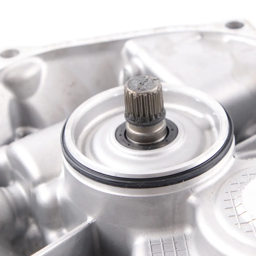 Gearbox BMW i3 I01 60Ah Mega City E-Transmission GE1B130H WARRANTY to Electric with Part number 8681526 Electric Gearbox BMW i3 I01 60Ah Mega City E-Transmission GE1B130H WARRANTY - SKU 8681526 - Part number 8681526