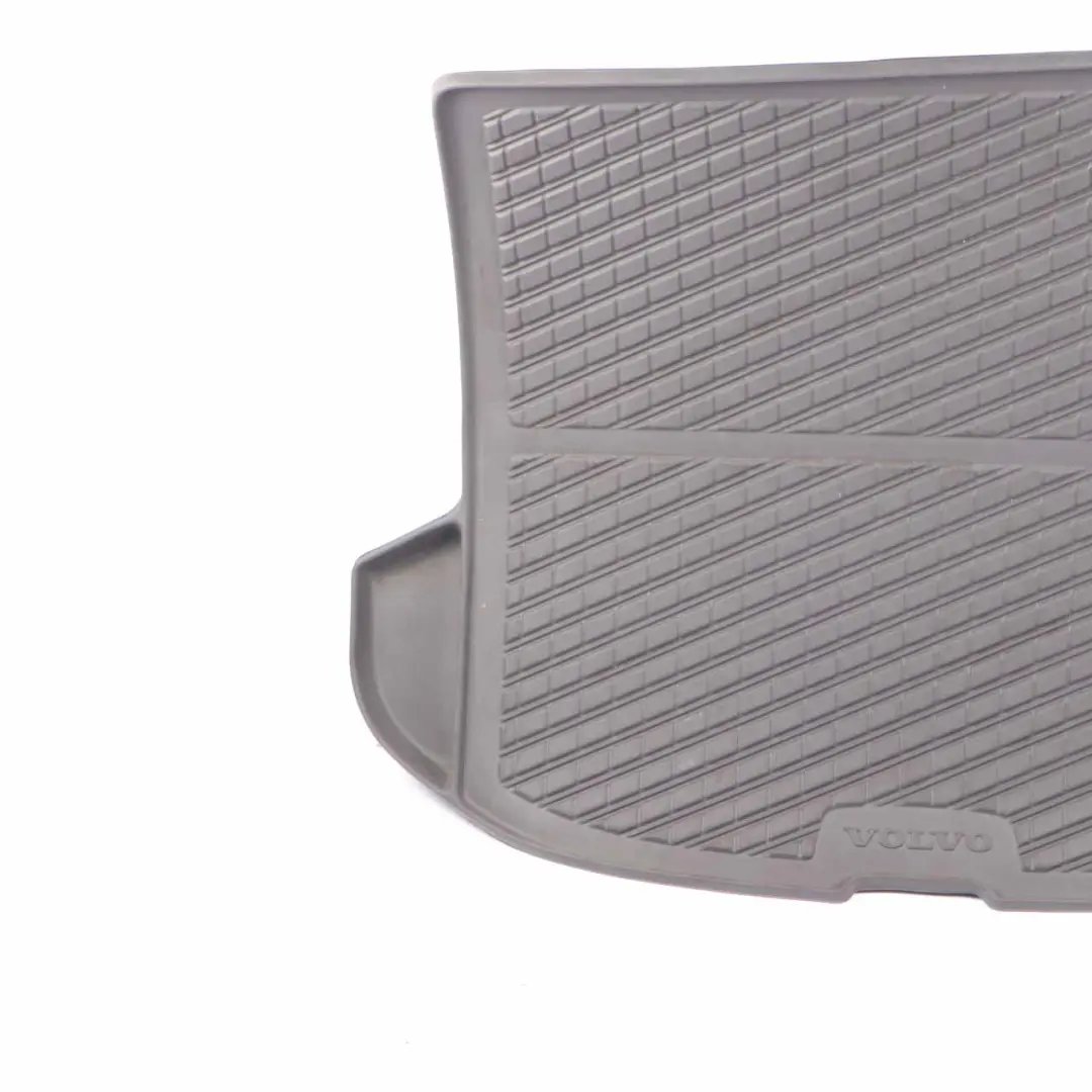 Boot Trunk Floor Luggage Compartment Rubber Mat Covering to Volvo S40 with Part number 8685577 Volvo S40 Boot Trunk Floor Luggage Compartment Rubber Mat Covering - SKU 8685577 - Part number 8685577
