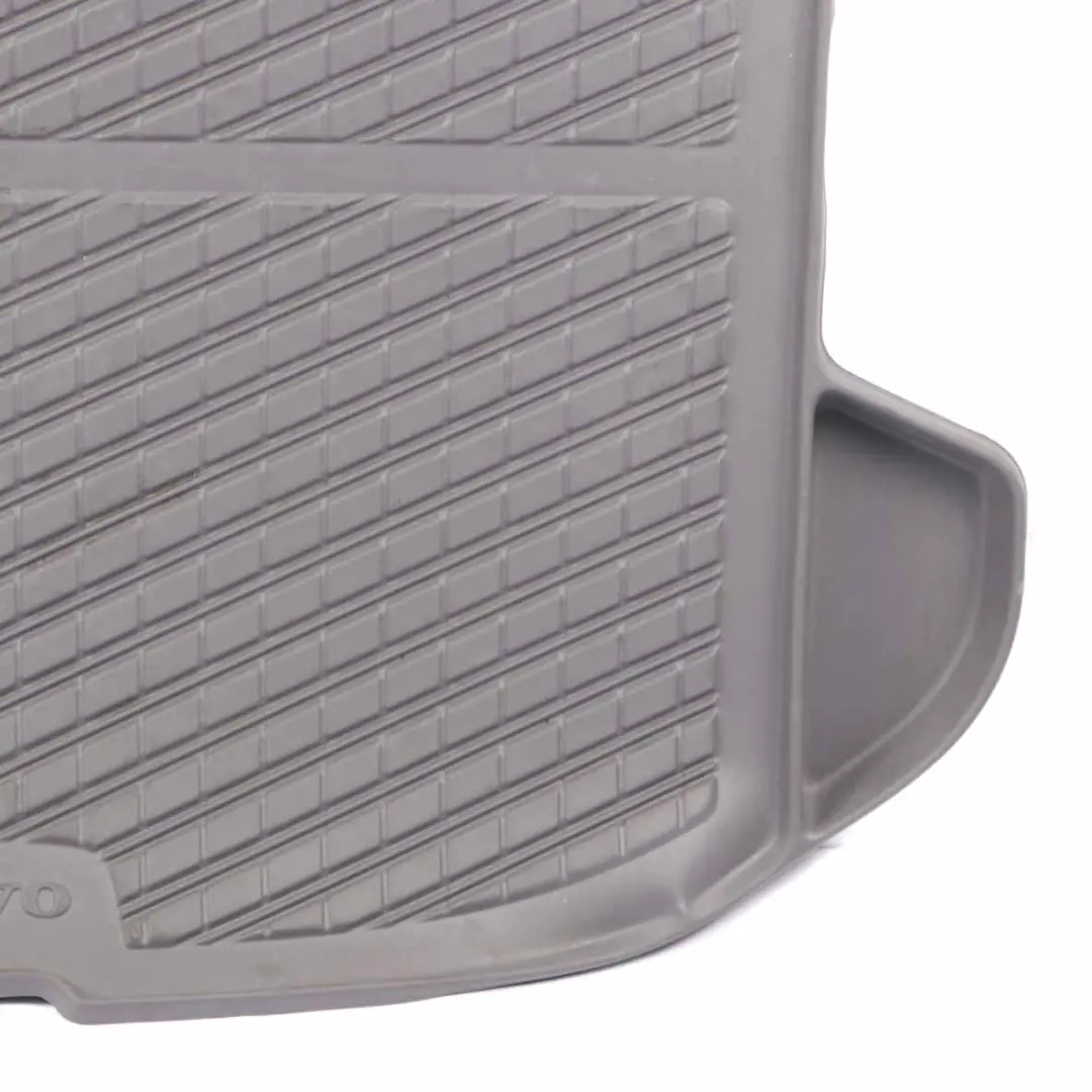 Boot Trunk Floor Luggage Compartment Rubber Mat Covering to Volvo S40 with Part number 8685577 Volvo S40 Boot Trunk Floor Luggage Compartment Rubber Mat Covering - SKU 8685577 - Part number 8685577