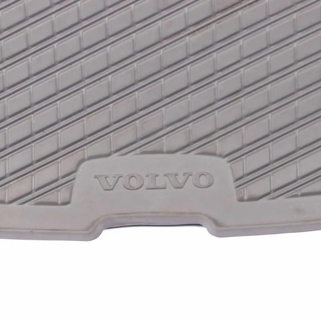 Boot Trunk Floor Luggage Compartment Rubber Mat Covering to Volvo S40 with Part number 8685577 Volvo S40 Boot Trunk Floor Luggage Compartment Rubber Mat Covering - SKU 8685577 - Part number 8685577