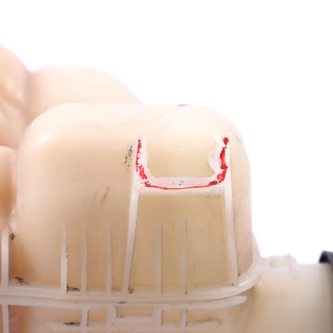 Ausgleichs behälter BMW F45 Mini F55 F56 Kühlmittel reservoir Flasche für mit Teilenummer 8687503 Ausgleichs behälter BMW F45 Mini F55 F56 Kühlmittel reservoir Flasche - SKU 8687503-1 - Teilenummer 8687503