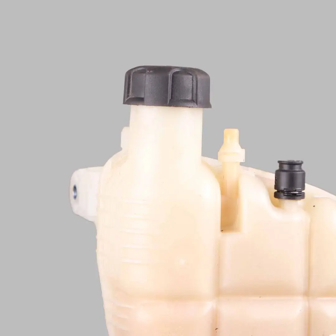 Ausgleichsbehälter Kühlmittelbehälter Flasche für BMW F48 F45 Mini F56 F60 mit Teilenummer 8687503 BMW F48 F45 Mini F56 F60 Ausgleichsbehälter Kühlmittelbehälter Flasche - SKU 8687503 - Teilenummer 8687503