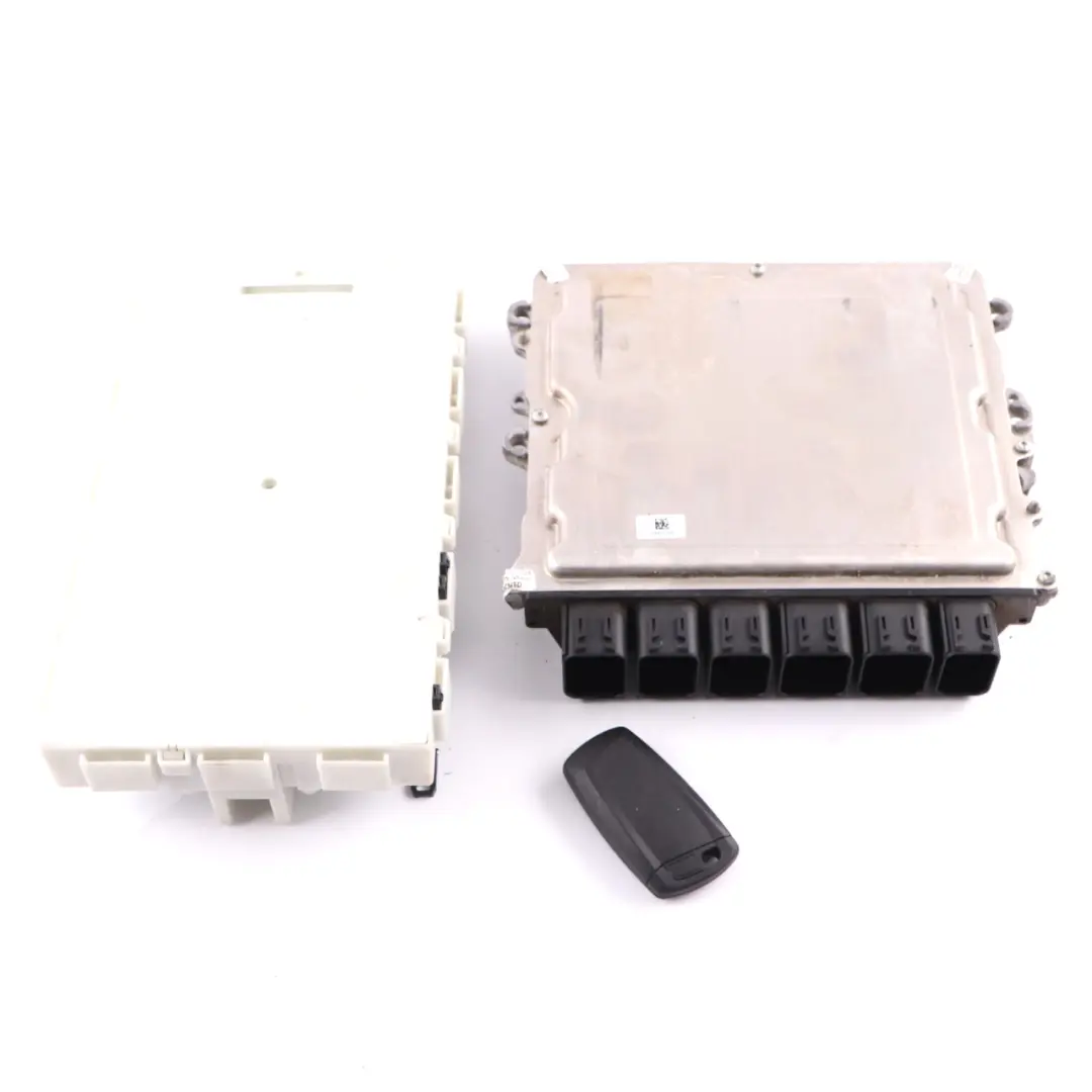 B48X Unidad Control Motor ECU FEM Llave Automático para BMW F30 LCI 330e con número de pieza 8693213 BMW F30 LCI 330e B48X Unidad Control Motor ECU FEM Llave Automático - SKU 8693213-1 - Número de pieza 8693213