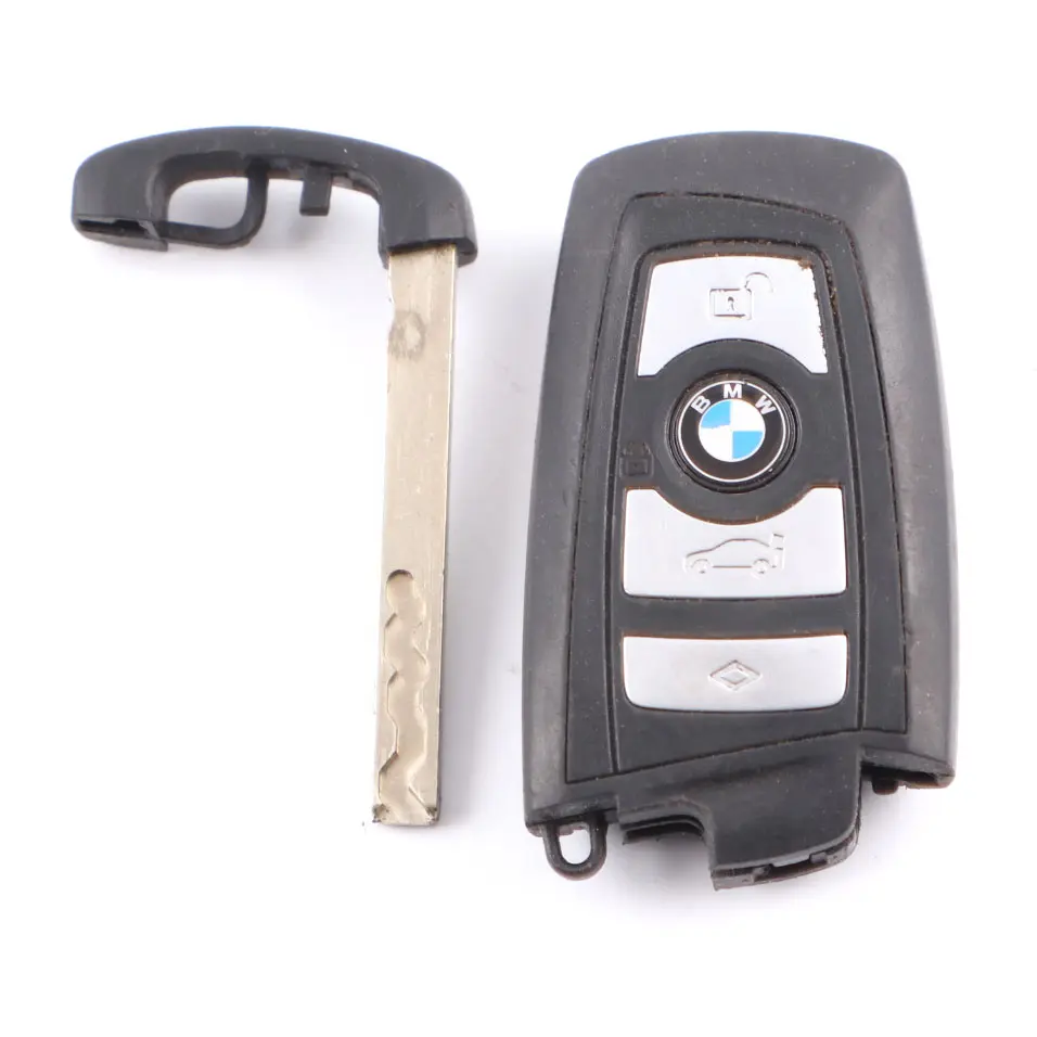 B48X Unité contrôle moteur ECU DME FEM Clé automatique pour BMW F30 LCI 330e à propos du numéro de pièce 8693213 BMW F30 LCI 330e B48X Unité contrôle moteur ECU DME FEM Clé automatique - SKU 8693213-1 - Numéro de pièce 8693213