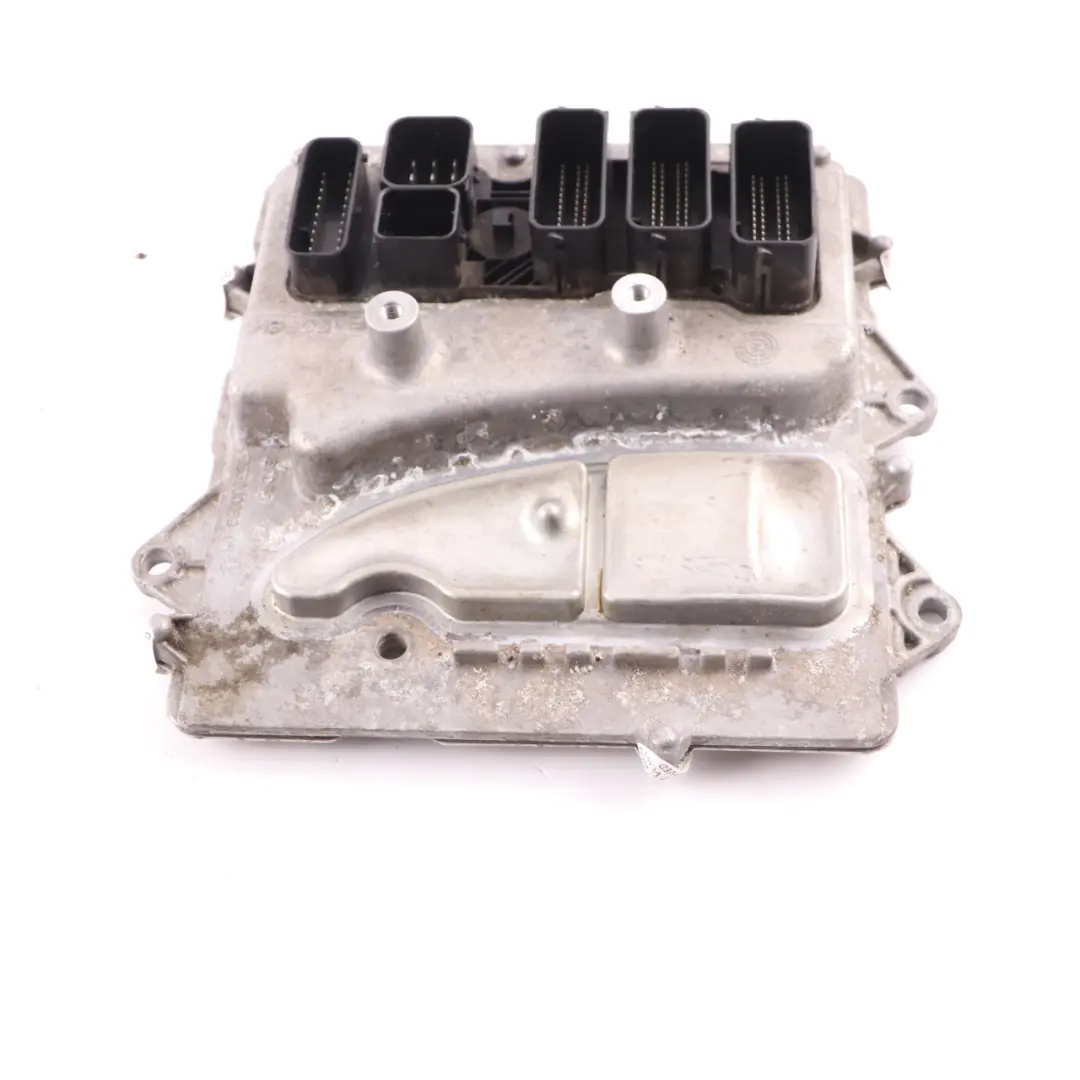 431HP Komputer Sterownik Silnika ECU do BMW F80 M3 F82 M4 o numerze 8695512 BMW F80 M3 F82 M4 431HP Komputer Sterownik Silnika ECU - SKU 8695512 - Numer Części 8695512