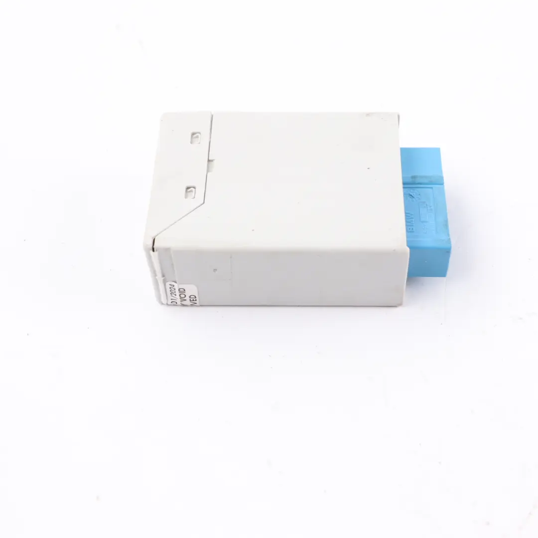 Modulo pompa carburante Unità controllo ECU per BMW F30 con numero di parte 8699235 BMW F30 Modulo pompa carburante Unità controllo ECU - SKU 8699235 - Numero di parte 8699235