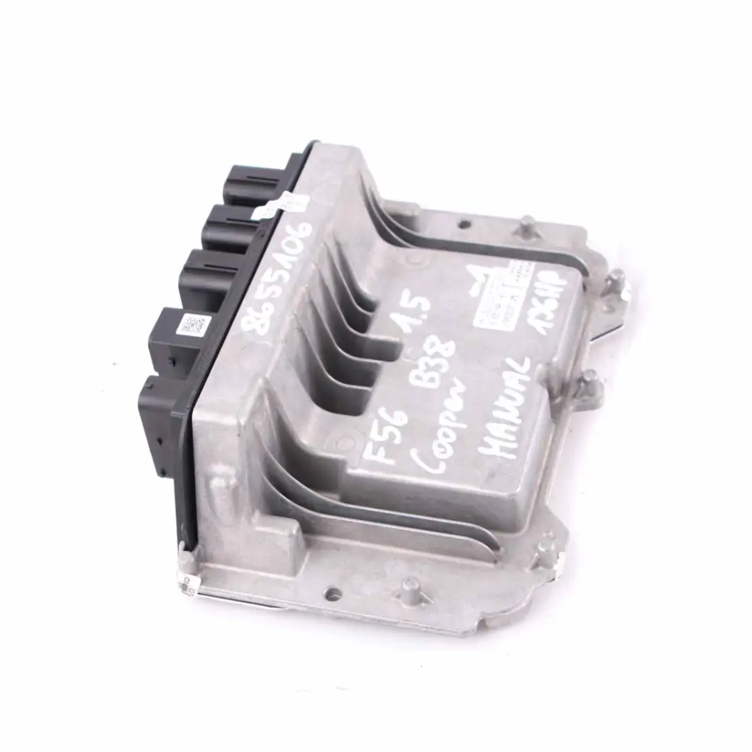 B38 1.5 136HP Petrol Engine Control ECU DME to Mini Cooper F56 with Part number 8699946 Mini Cooper F56 B38 1.5 136HP Petrol Engine Control ECU DME - SKU 8699946 - Part number 8699946