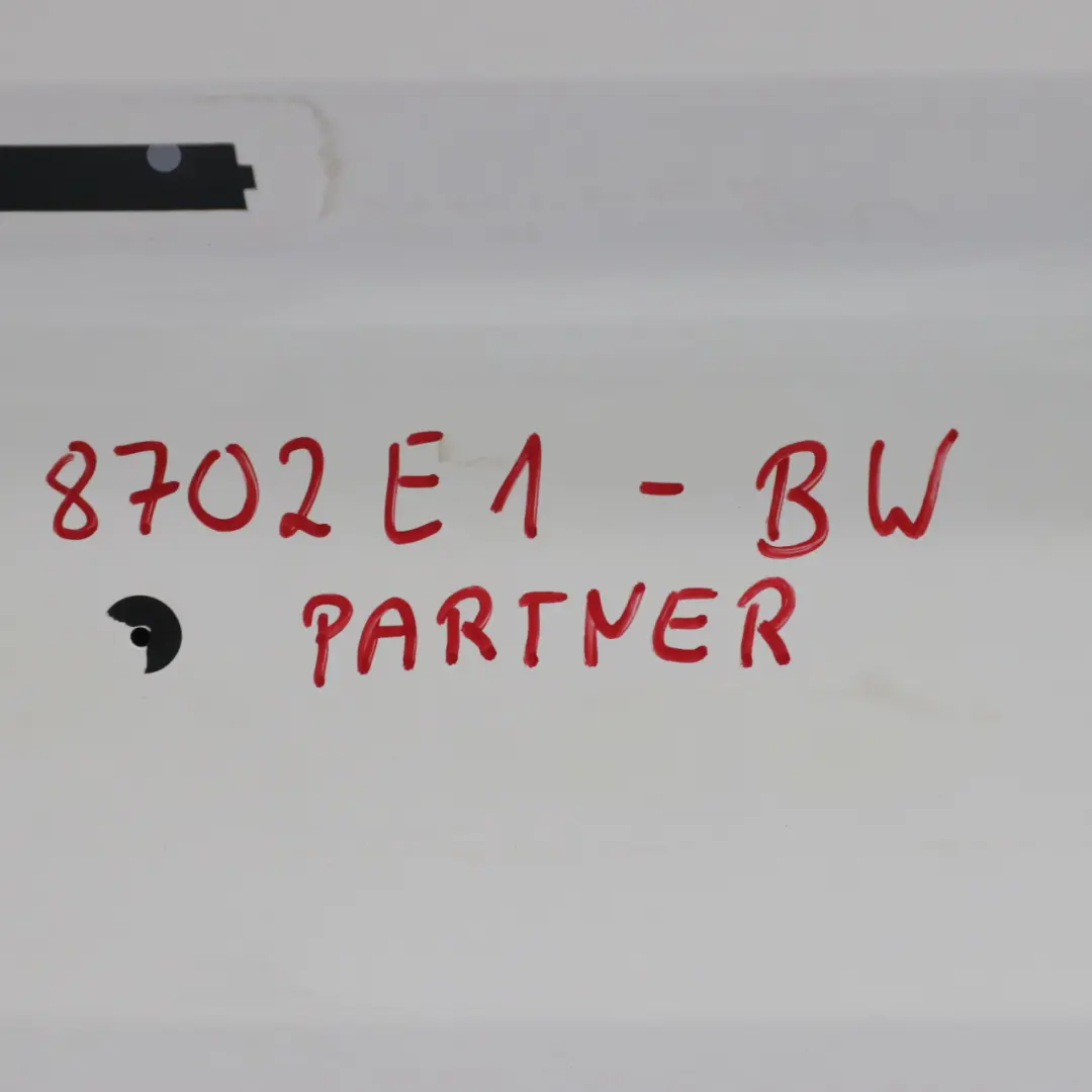 Porta posteriore sinistra Coperchio Banquise Bianco - EWP Peugeot Partner - SKU 8702E1-BW - Numero di parte 8702E1