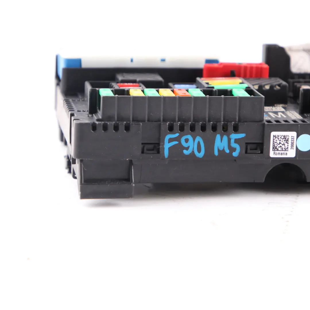 Fuse Box Power Distribution Control Unit Box Rear to BMW F90 M5 F91 M8 G30 with Part number 8713127 BMW F90 M5 F91 M8 G30 Fuse Box Power Distribution Control Unit Box Rear - SKU 8713127 - Part number 8713127