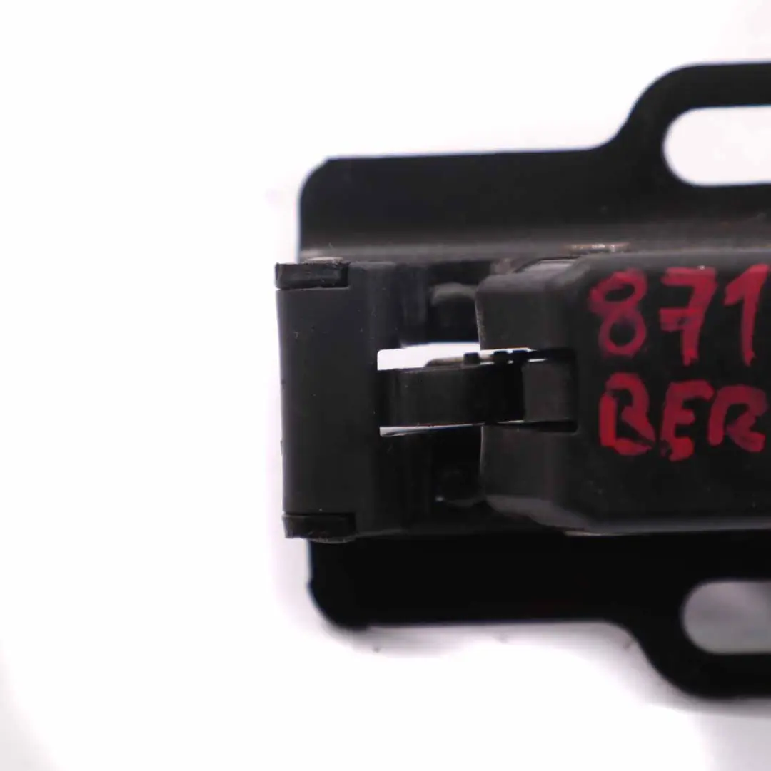  Serrure porte Citroen Berlingo Actionneur trappe arrière droite - SKU 8719F9 - Numéro de pièce 8719F9