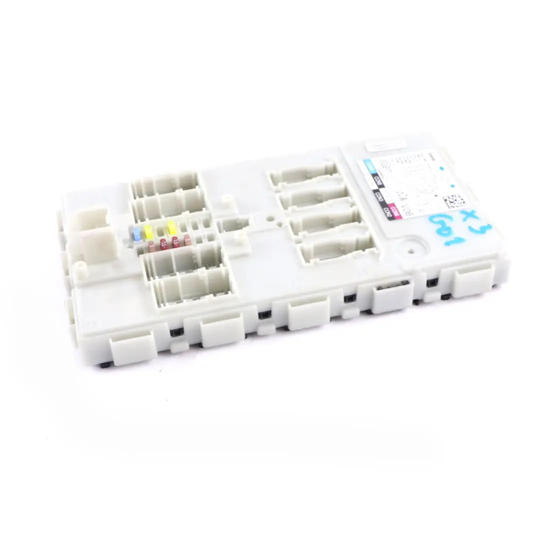 Body Control Module Domain Controller Unit BDC ECU to BMW X3 G01 with Part number 8725622 BMW X3 G01 Body Control Module Domain Controller Unit BDC ECU - SKU 8725622 - Part number 8725622