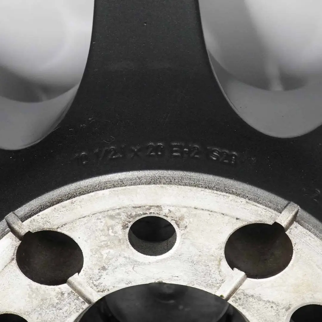 Cerchio in Lega Posteriore 20" Individuale KA568 10,5J ET:28 per BMW F90 M5 con numero di parte 8746118 BMW F90 M5 Cerchio in Lega Posteriore 20" Individuale KA568 10,5J ET:28 - SKU 8746118-2 - Numero di parte 8746118