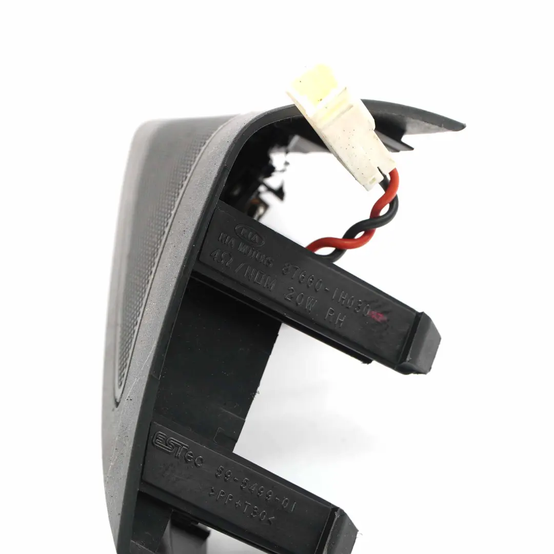 Hochtöner Lautsprecher Dreieck Abdeckung Trim vorne rechts für Kia Ceed 1 mit Teilenummer 876601H030 Kia Ceed 1 Hochtöner Lautsprecher Dreieck Abdeckung Trim vorne rechts - SKU 876601H030 - Teilenummer 876601H030