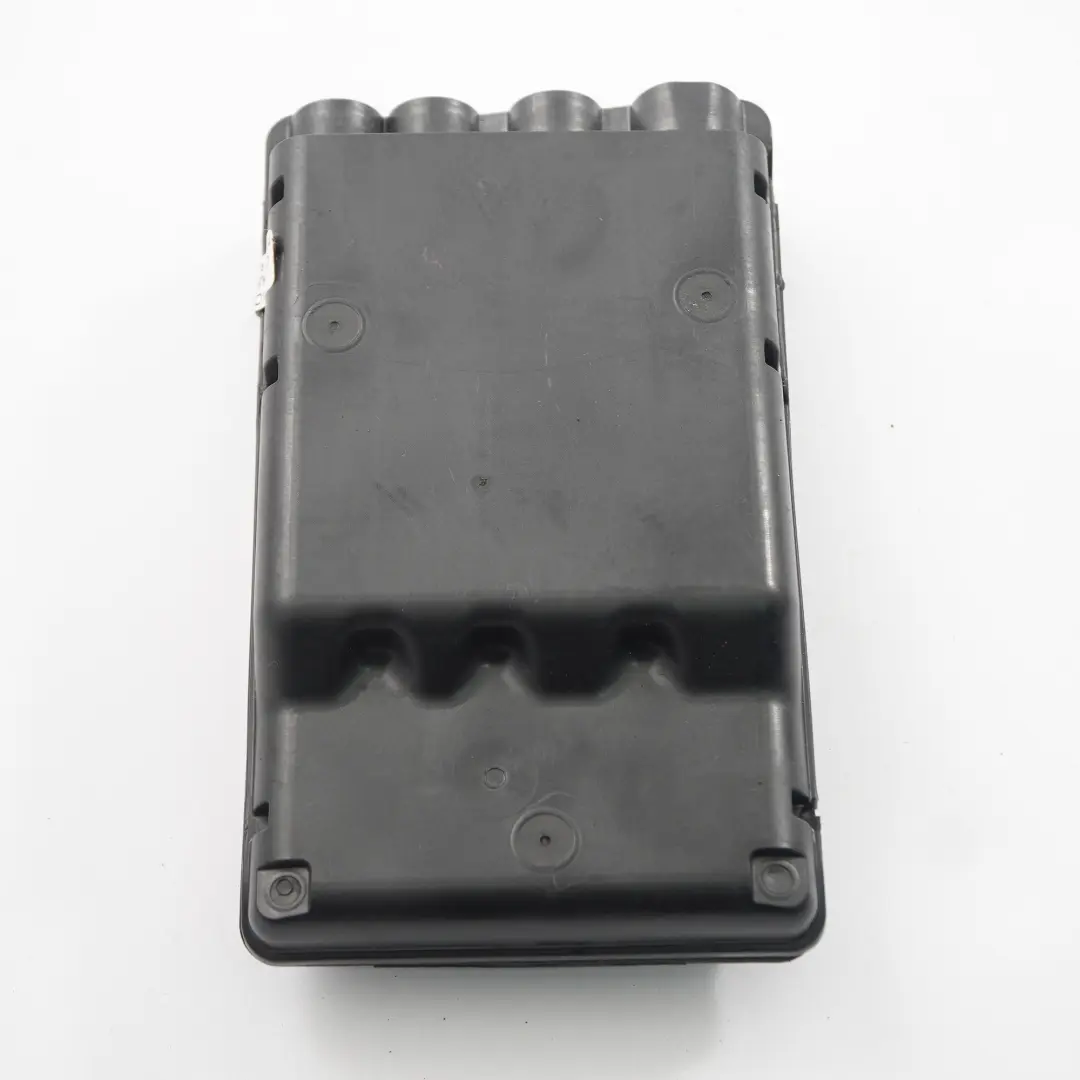 Rozdzielacz Prądu do BMW X1 F48 Mini F55 F56 LCI o numerze 8792232 BMW X1 F48 Mini F55 F56 LCI Rozdzielacz Prądu - SKU 8792232 - Numer Części 8792232