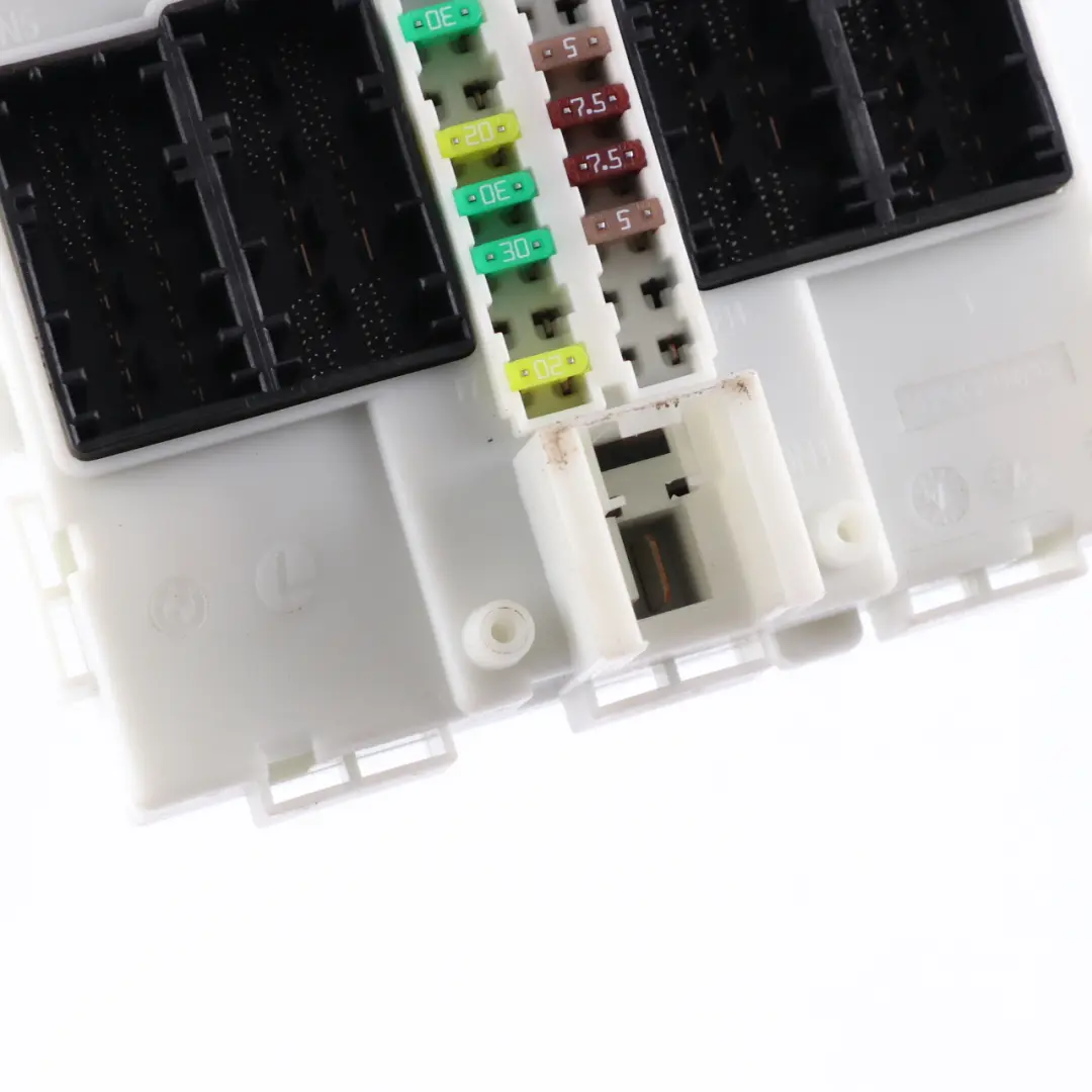 Body Comfort Control Unit BDC Module ECU Lear to BMW i3 I01 with Part number 8796098 BMW i3 I01 Body Comfort Control Unit BDC Module ECU Lear - SKU 8796098 - Part number 8796098