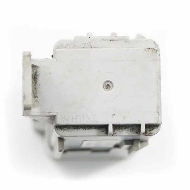 Relè radiatore ventola raffreddamento Valeo WH1153 per Mercedes Sprinter W906 con numero di parte 88098 Mercedes Sprinter W906 Relè radiatore ventola raffreddamento Valeo WH1153 - SKU 88098 - Numero di parte 88098