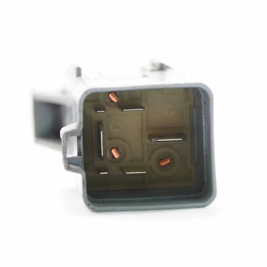 Radiator Relay Cooling Fan Valeo 6 Pins WH1153 to Mercedes Sprinter W906 with Part number 88098 Mercedes Sprinter W906 Radiator Relay Cooling Fan Valeo 6 Pins WH1153 - SKU 88098 - Part number 88098