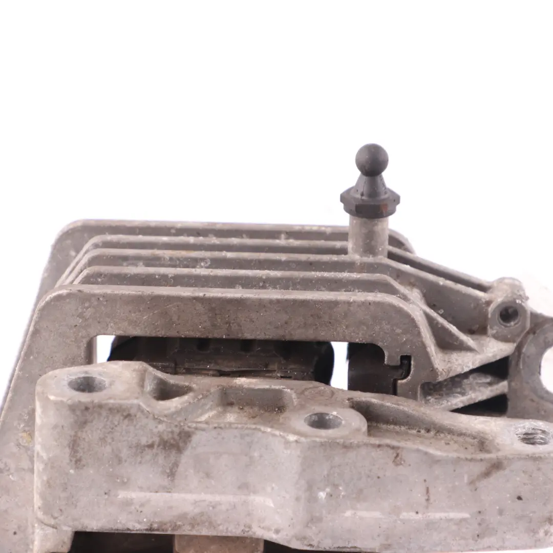 BMW F45 X1 F48 Mini F55 F56 Support moteur Support Bracket Right - SKU 8835566 - Numéro de pièce 8835566