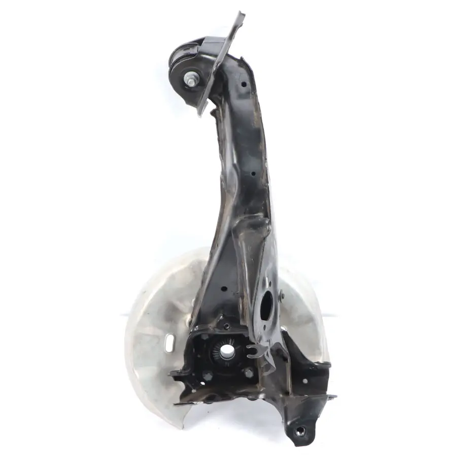 Patte suspension arrière gauche Porte roue Essieu Montage moyeu pour BMW F40 à propos du numéro de pièce 8842879 BMW F40 Patte suspension arrière gauche Porte roue Essieu Montage moyeu - SKU 8842879 - Numéro de pièce 8842879