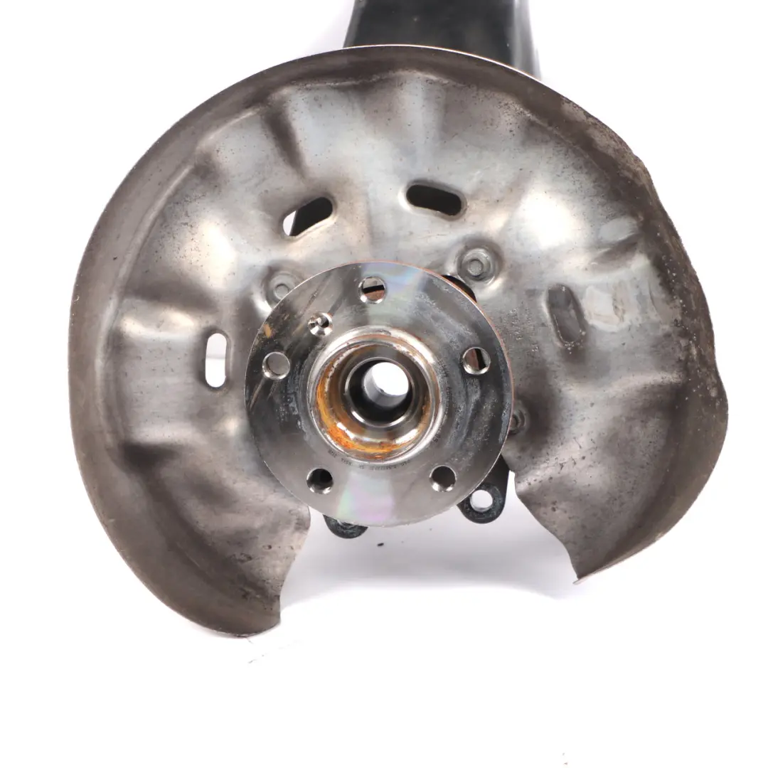 Soporte Rueda Suspensión Eje Montaje Cubo Trasero Derecho para BMW F40 con número de pieza 8842880 BMW F40 Soporte Rueda Suspensión Eje Montaje Cubo Trasero Derecho - SKU 8842880-1 - Número de pieza 8842880