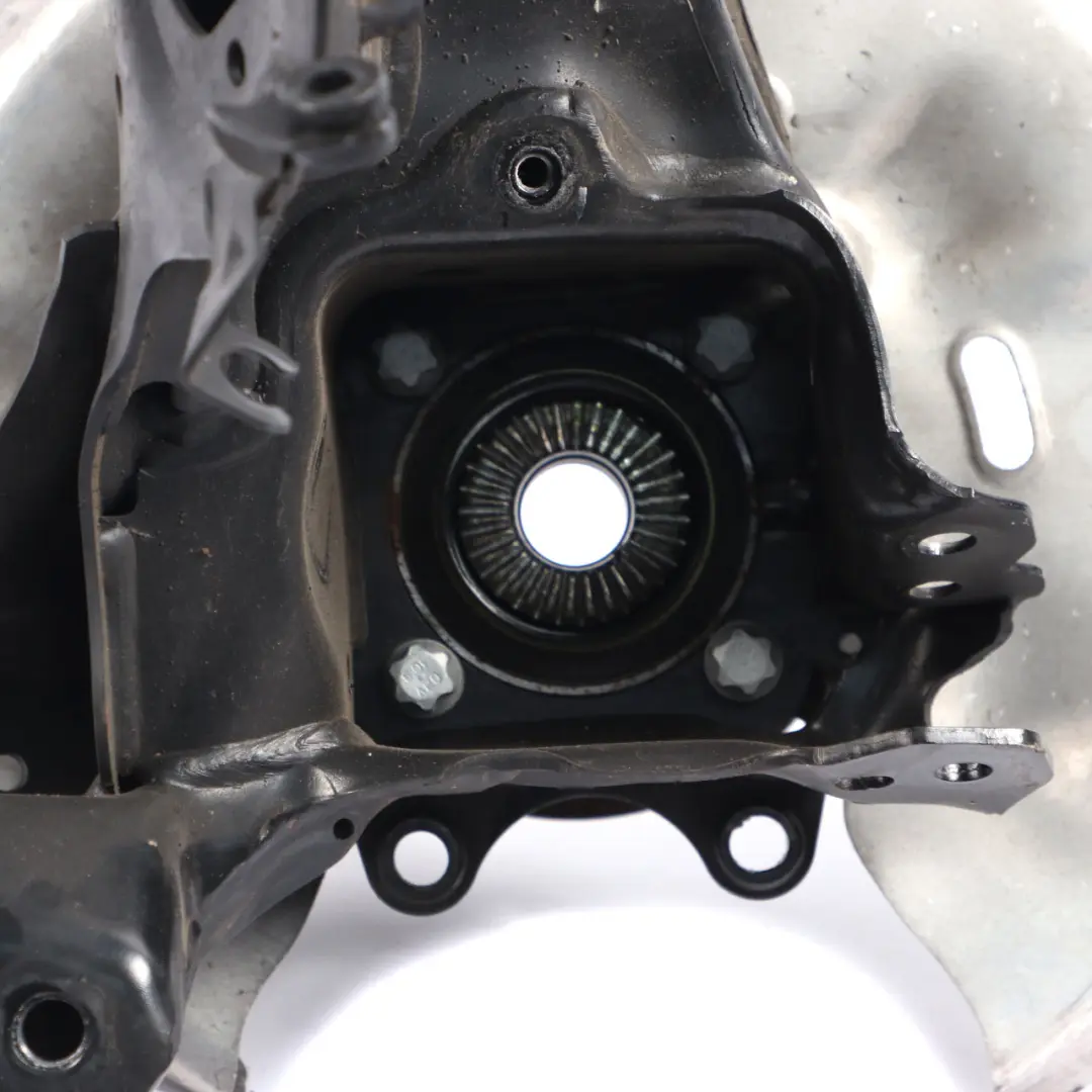 BMW F40 Rear Right O/S Suspension Leg Wheel Carrier Axle Hub Mount - SKU 8842880-1 - Part number 8842880