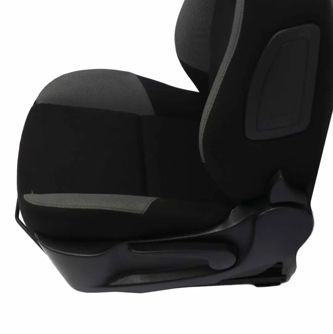 Peugeot 207 Fotel Lewy Przód Czarny Materiał - SKU 8906FA - Numer Części 8906FC
