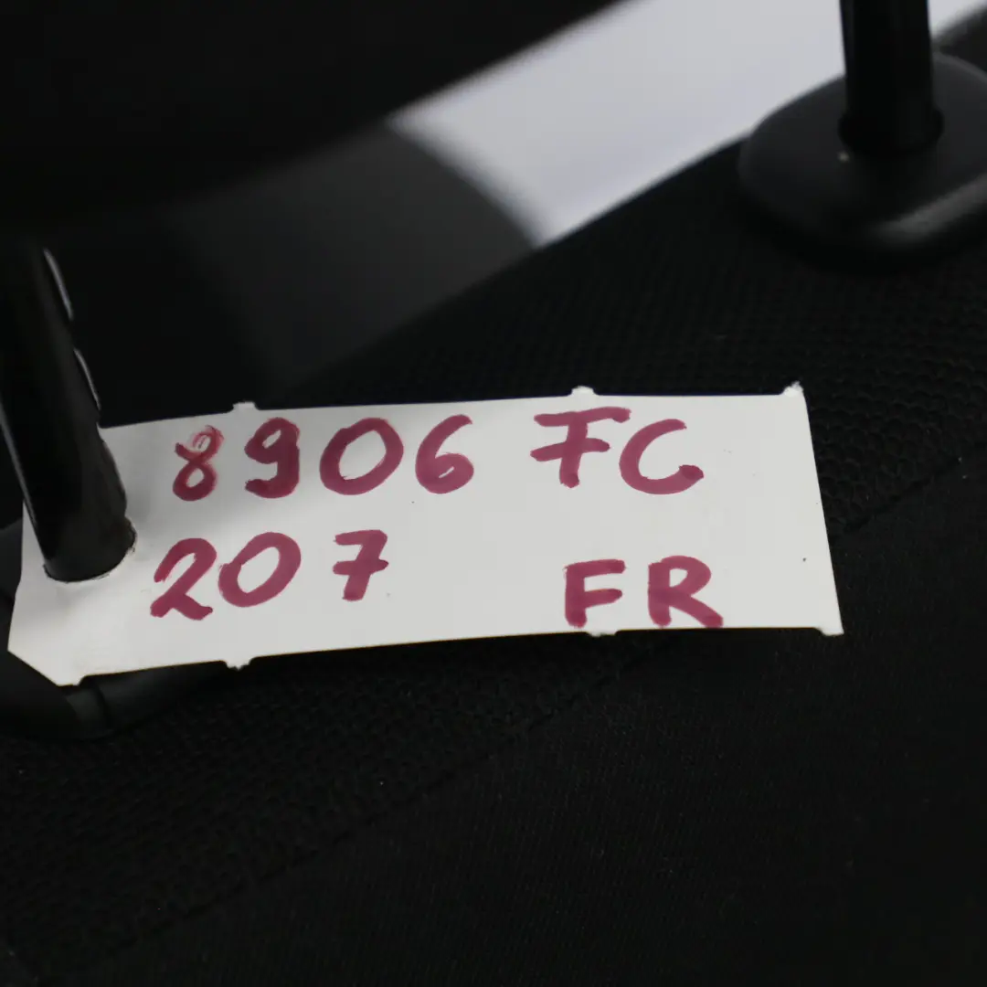 Vordersitz Peugeot 207 Rechts Stoff Schwarz für mit Teilenummer 8906FC Vordersitz Peugeot 207 Rechts Stoff Schwarz - SKU 8906FC - Teilenummer 8906FC
