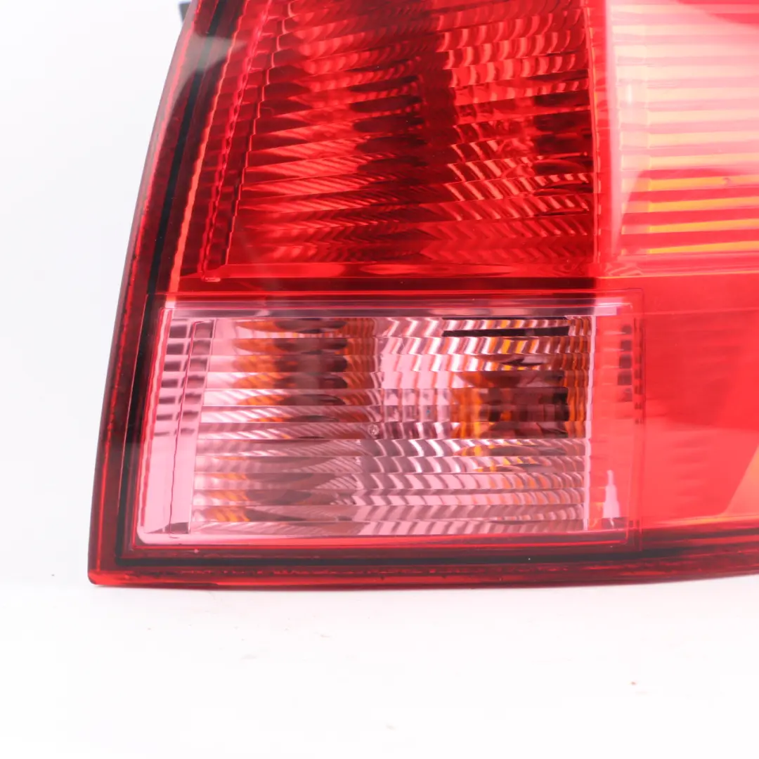 Nissan Quashqai J10 MK1 Rear Lamp Right O/S Tail Light Side Panel - SKU 89071062 - Part number 89071062
