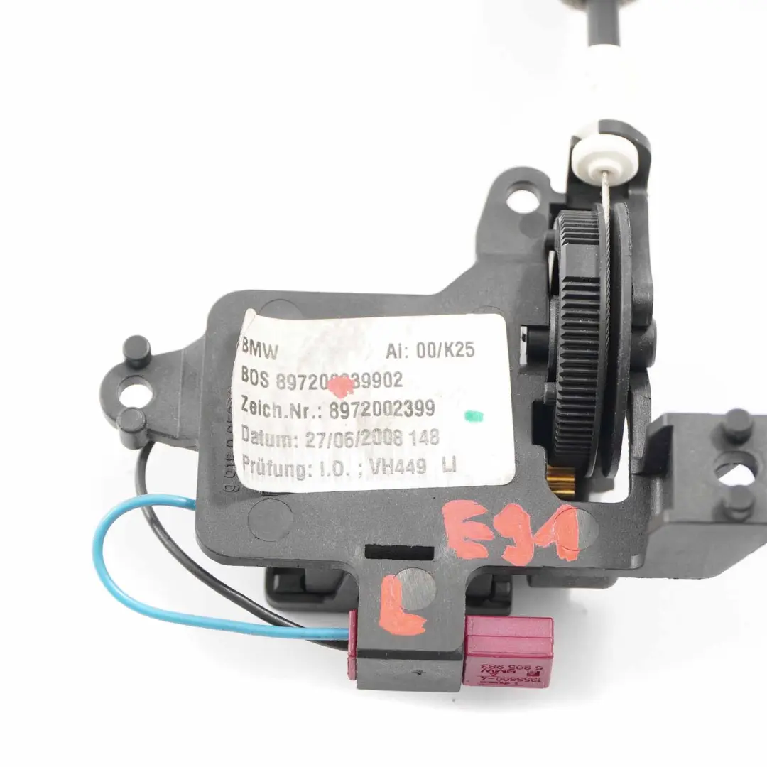 Scomparto Attuatore Pacchi Posteriore Sinistro Stivale Motore per BMW E91 con numero di parte 8972002399 BMW E91 Scomparto Attuatore Pacchi Posteriore Sinistro Stivale Motore - SKU 8972002399 - Numero di parte 8972002399