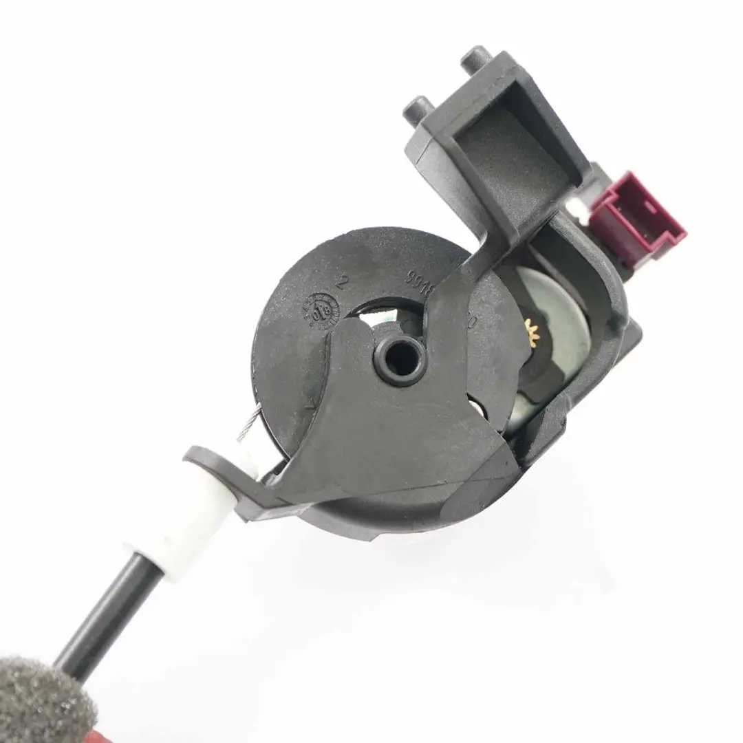 Parcela Estante Compartimiento Actuador Trasero Derecho Motor para BMW E91 con número de pieza 8972002400 BMW E91 Parcela Estante Compartimiento Actuador Trasero Derecho Motor - SKU 8972002400 - Número de pieza 8972002400