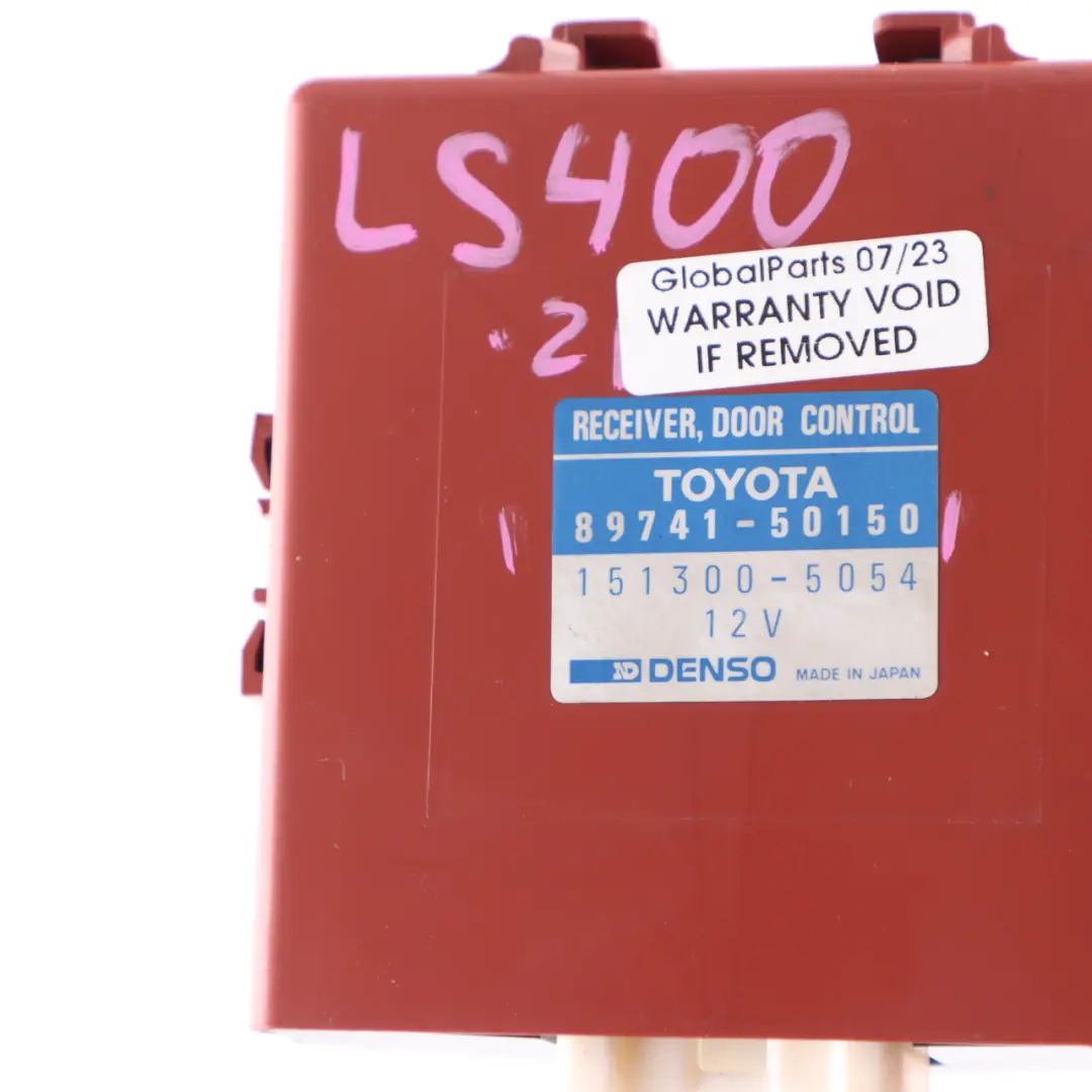 LS400 Door Module Control Unit ECU to Lexus with Part number 89741-50150 Lexus LS400 Door Module Control Unit ECU - SKU 89741-50150 - Part number 89741-50150