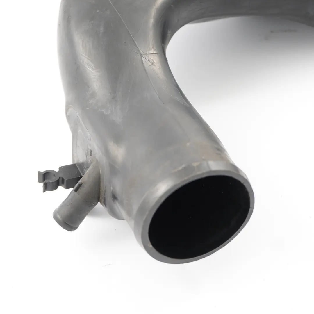 Tuyau d'admission refroidisseur d'air pour Opel Zafira B Astra H 1.7 CDTI à propos du numéro de pièce 8980055583 Opel Zafira B Astra H 1.7 CDTI Tuyau d'admission refroidisseur d'air - SKU 8980055583 - Numéro de pièce 8980055583