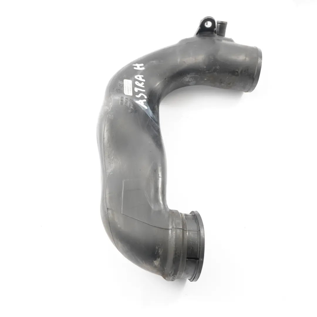 Rura Dolot Powietrza Intercoolera do Opel Zafira B Astra H 1.7 CDTI o numerze 8980055583 Opel Zafira B Astra H 1.7 CDTI Rura Dolot Powietrza Intercoolera - SKU 8980055583 - Numer Części 8980055583
