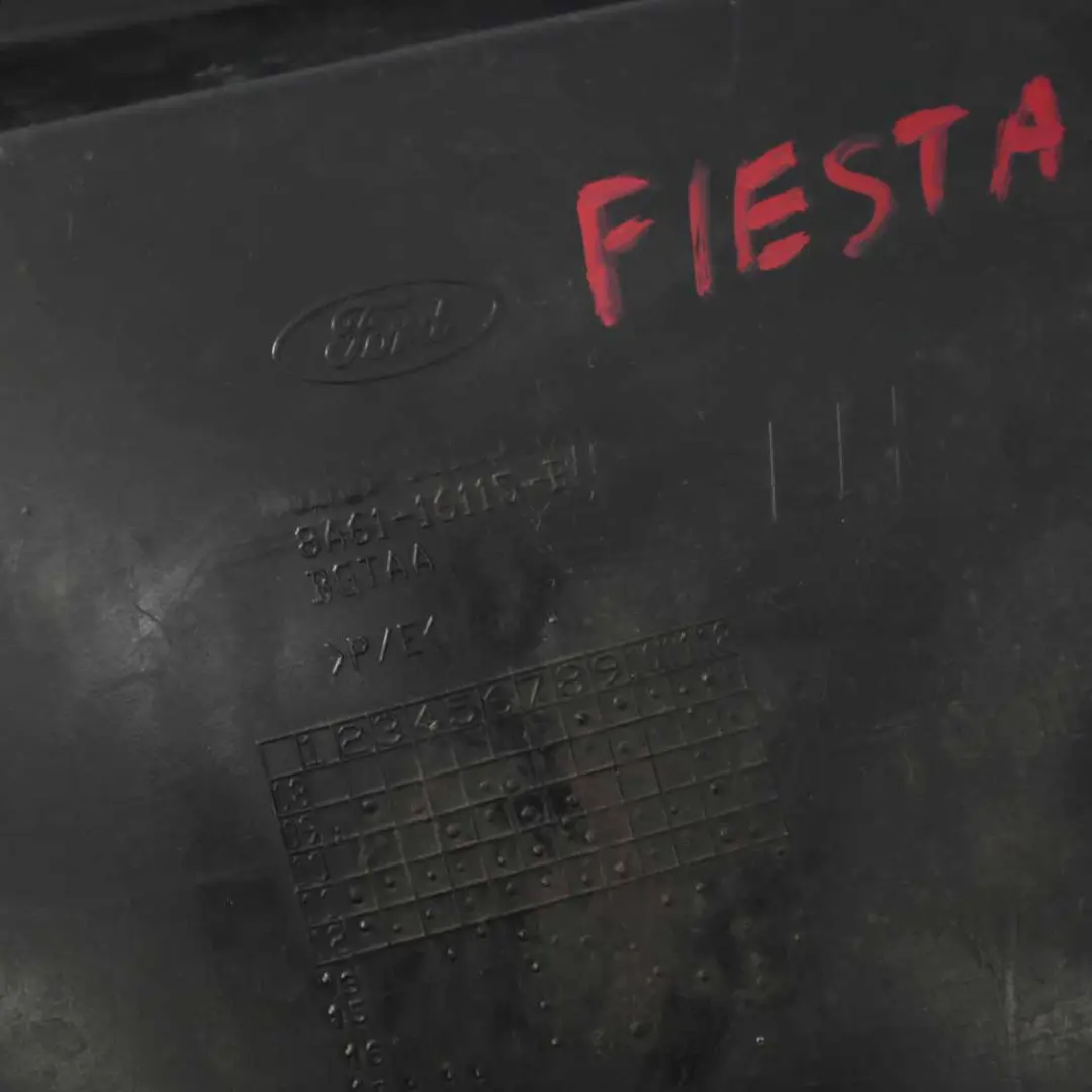 Paso de rueda delantero izquierdo de rueda para Ford Fiesta Mk7 con número de pieza 8A61-16115-B Ford Fiesta Mk7 Paso de rueda delantero izquierdo de rueda - SKU 8A61-16115-B - Número de pieza 8A61-16115-B